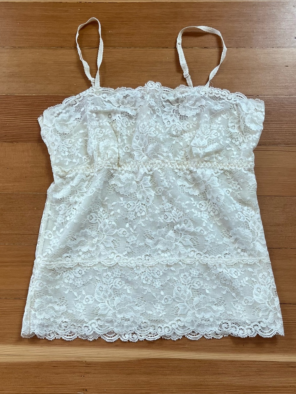 Y2k 2000s Banana Republic Lace Tank Top